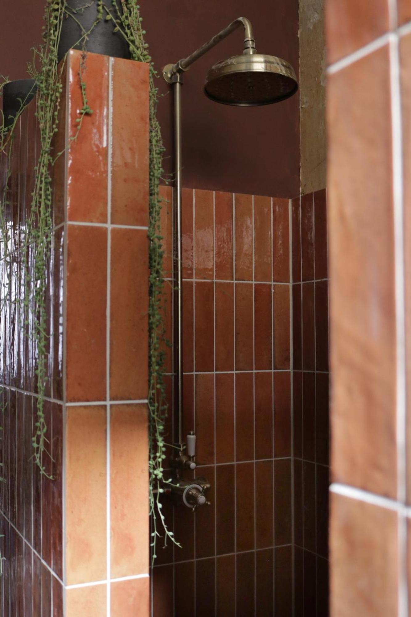 Mid-Century Studio Лондон Экстерьер фото